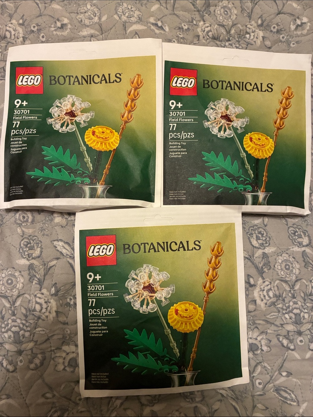LEGO Botanicals Field Flowers 30701 Set 77 pcs Limited Edition 9+ (lot of 3)